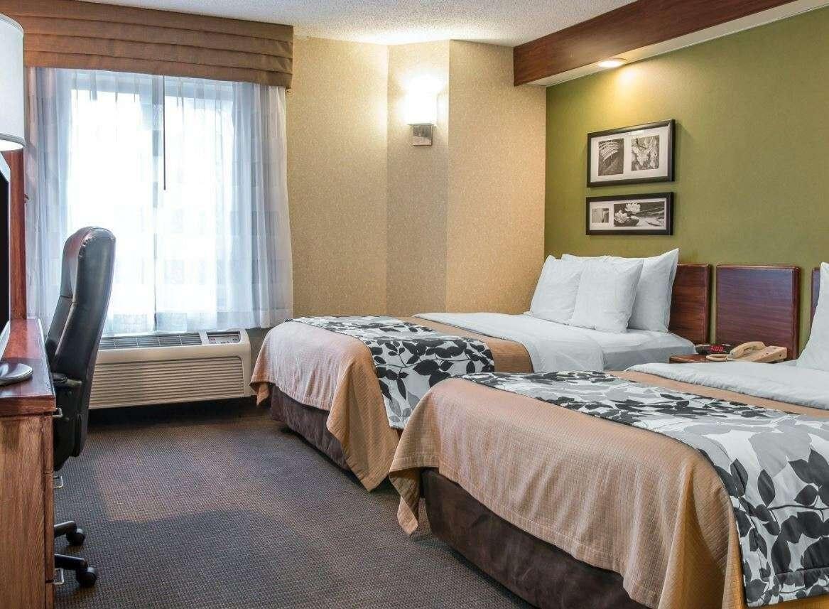 Baymont By Wyndham Flat Rock Hotel Ngoại thất bức ảnh