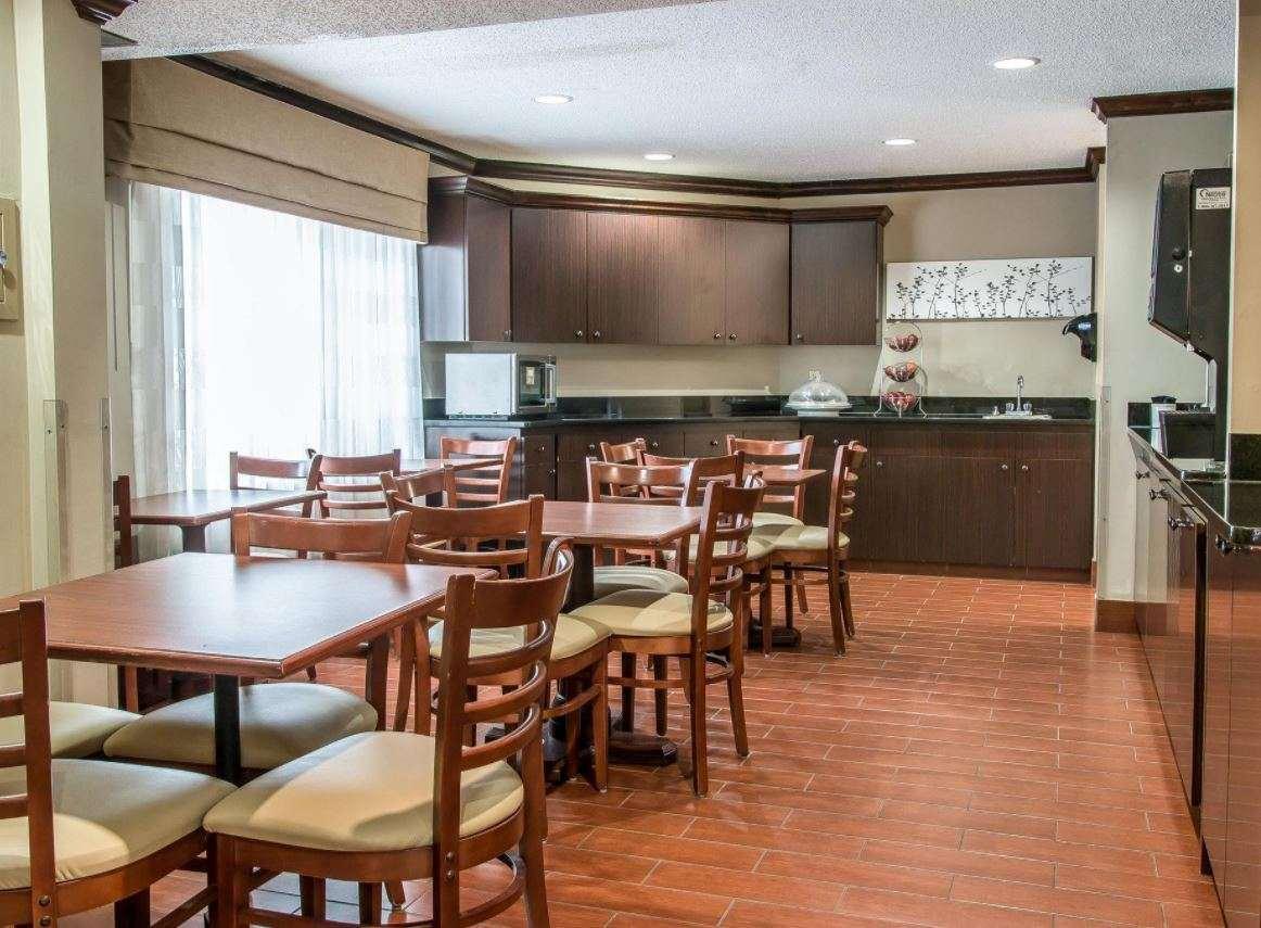 Baymont By Wyndham Flat Rock Hotel Ngoại thất bức ảnh