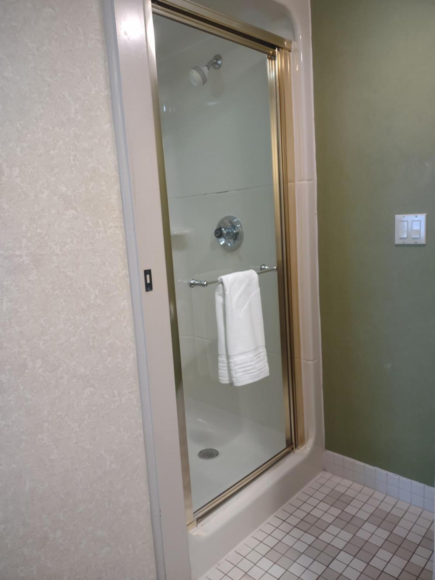 Baymont By Wyndham Flat Rock Hotel Ngoại thất bức ảnh