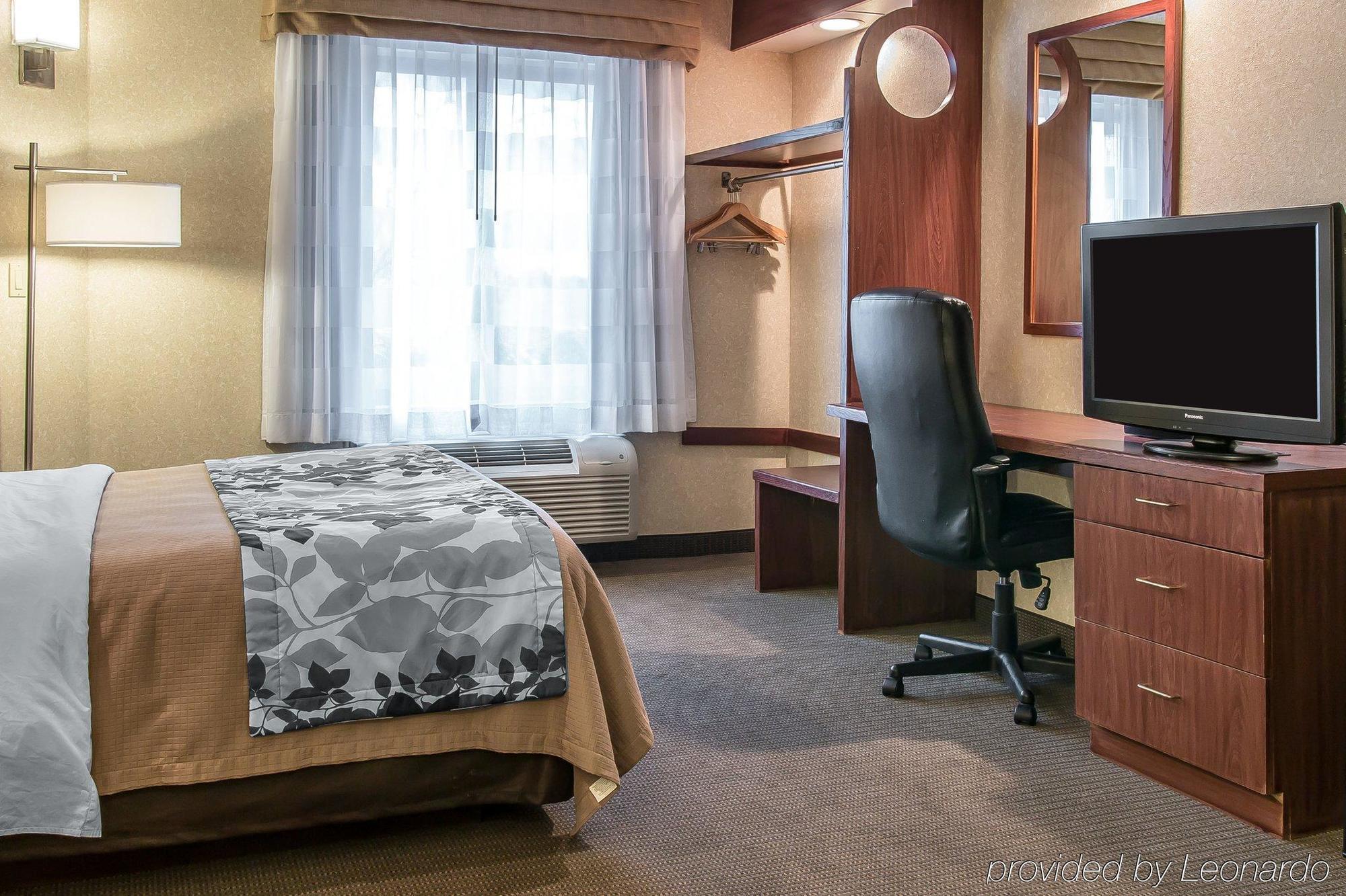 Baymont By Wyndham Flat Rock Hotel Ngoại thất bức ảnh