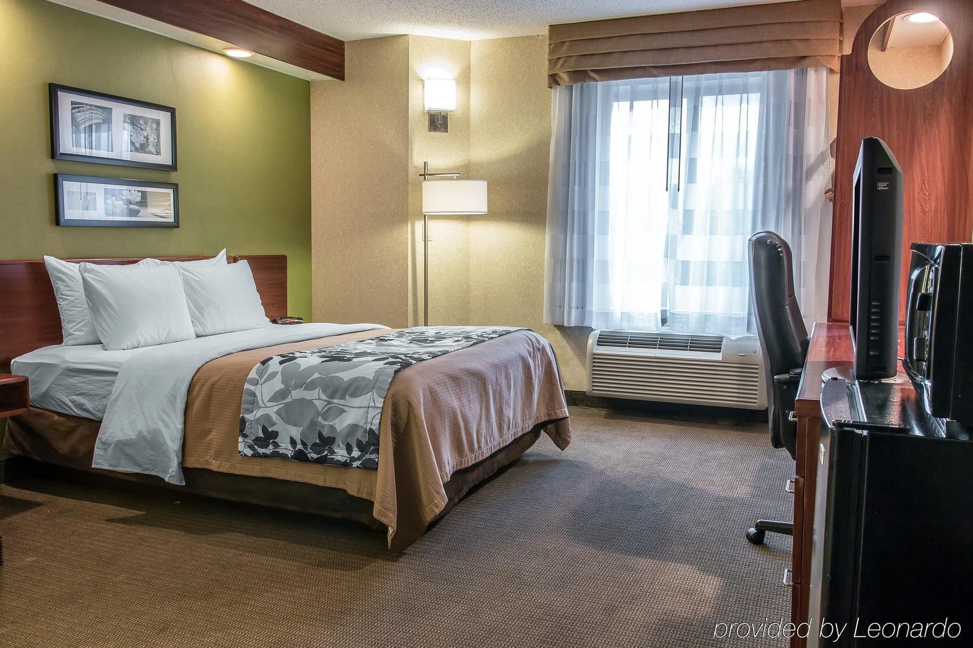 Baymont By Wyndham Flat Rock Hotel Ngoại thất bức ảnh